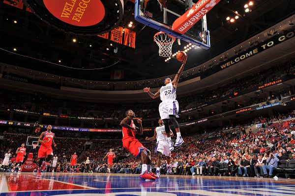 形成边后卫 形成边后卫